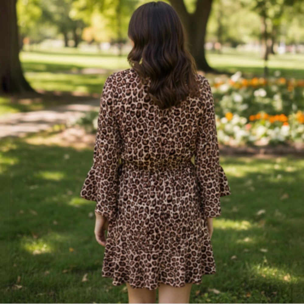 Bar III Bell-Sleeve Leopard Print Dress Size 2 - Picture 3 of 15